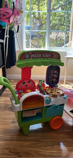 Leap frog pizza cart