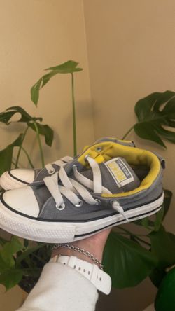 Converse All⭐️Stars 5.5