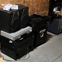 Tons Of Electronics (they Have To Go)