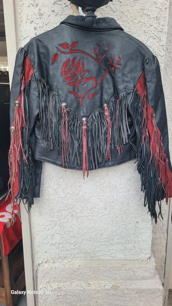 Highway One Womens Rose Inlayed Leather Tassel Biker Motorcycle Jacket Size L