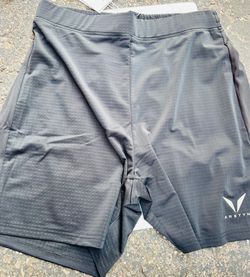 Aretyna athletic men’s shorts