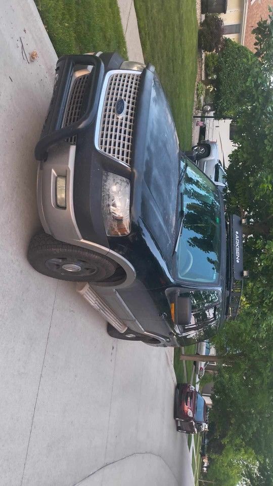 2004 Ford Expedition