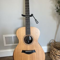 Taylor Academy 12e Acoustic Guitar