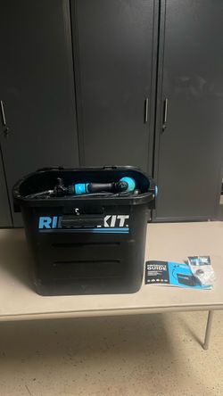 RinseKit Portable Pressurized Water Sprayer