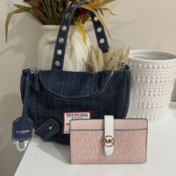 True Religion Bag Plus Side Wallet 