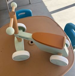Moover wooden push bike