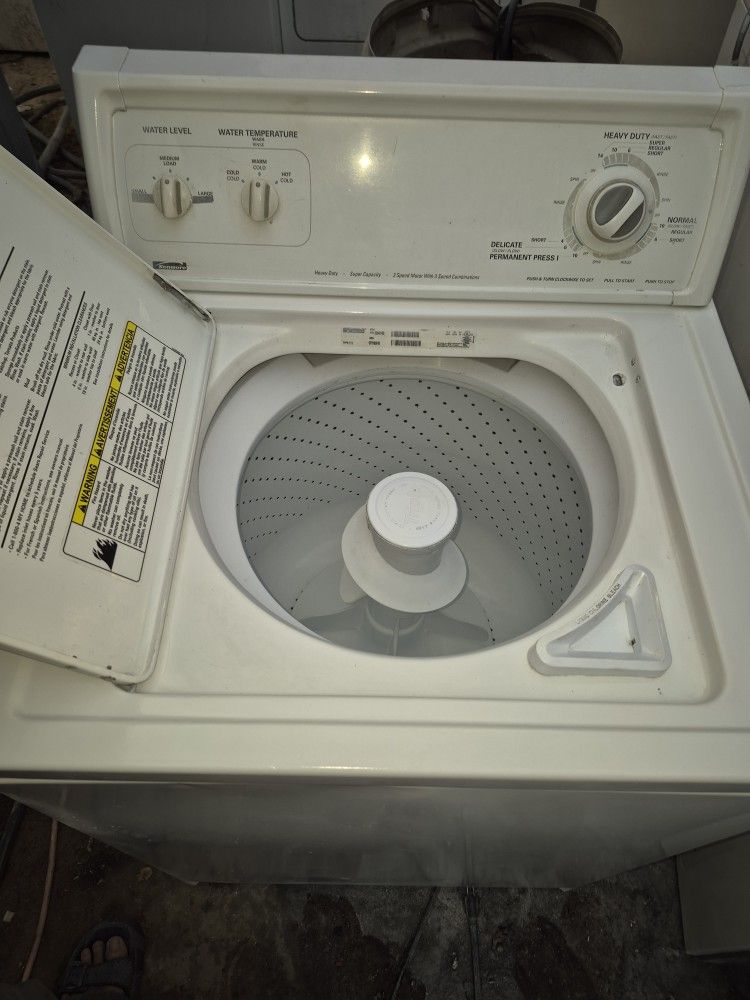 Kenmore Washer Super Capacity And Heavy Duty Works Good