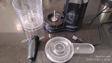 Black + Decker food processor, 3 cup size
