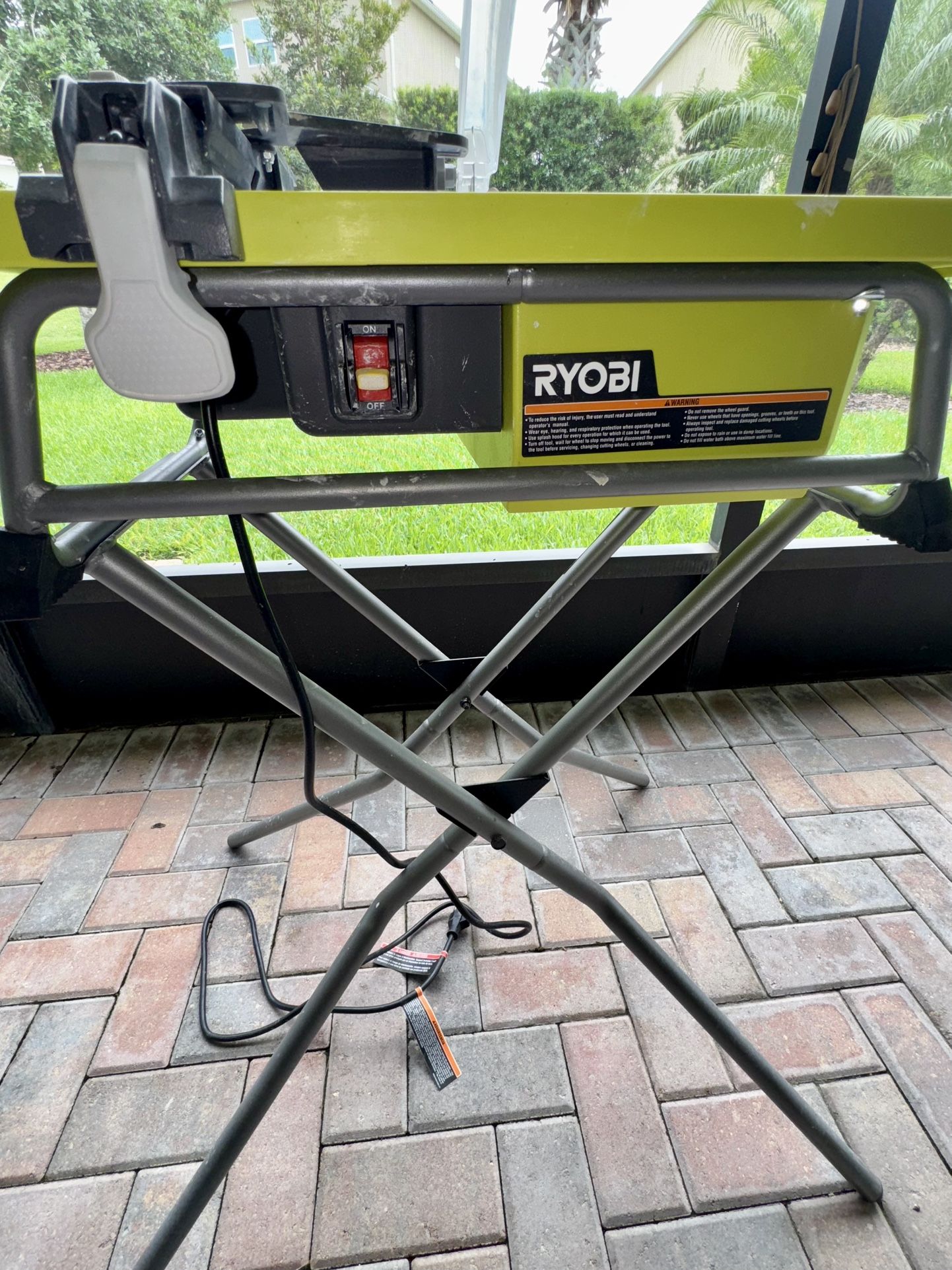 RYOBI Wet Tile Saw With Stand - Used