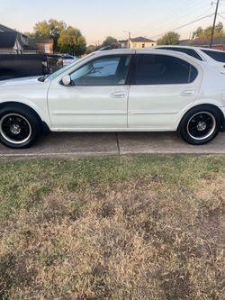 2000 Nissan Maxima