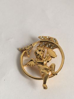 BEAUTIFUL GOLD TONE BROOCH VINTAGE TO FASHION