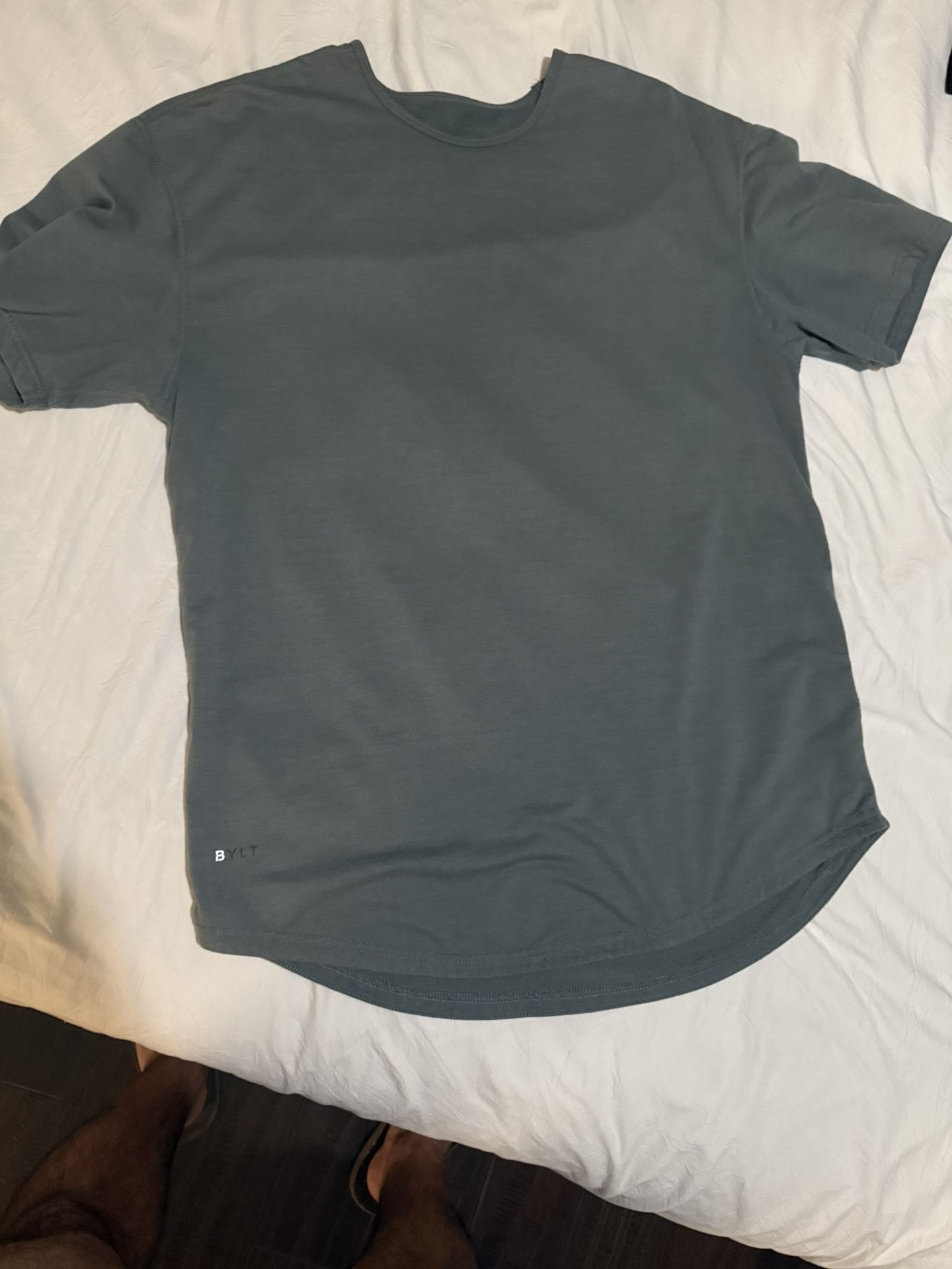 BYLT Men’s Shirt XL