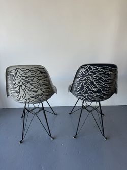 pleasures x joy division x modernica chairs for Sale in Los
