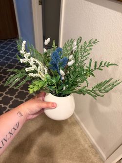 Vase Greenery
