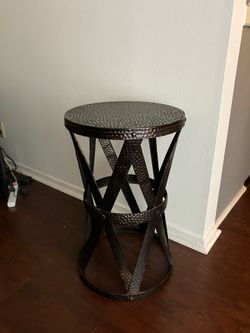 End table/night stand