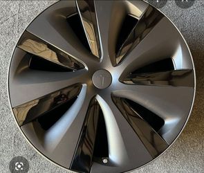 1 rear Tesla Model S Plaid Wheel Rim OEM