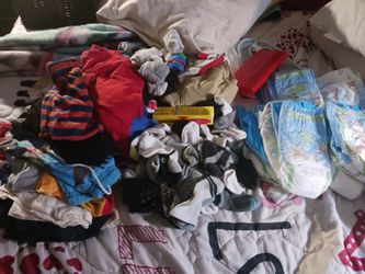 2 BAGS BOYS 2TTHRU 5T AN PULL UPS CLOTHS LORS SOCKS PJS ETC 25 ALL ALSO GOT 2 MORE BAG SETS HI END NAME BRANDS ETC BE 30 BAG FULL