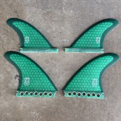 Futures Fins TYLER WARREN QUAD FINS Surfboard