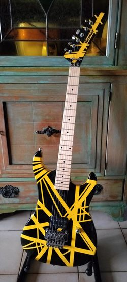 Brand new Kramer ERV bumble bee electric guitar clone