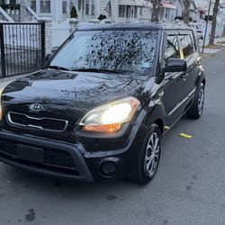 2013 Ikea Soul runs Excellent Looks Good