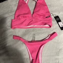 Swimwear 
