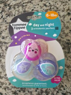 Tommee Tippee® 6-18m Day & Night Orthodontic Baby Pacifiers 3 pack