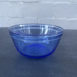 Cobalt Blue Glass Mixing Bowl 1.5 QT 7.5 in x 7.5 in