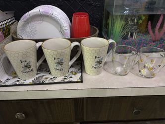 Bee- Themed Mugs  Set- 2