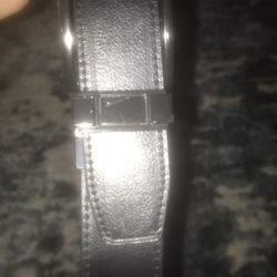 Nike belt