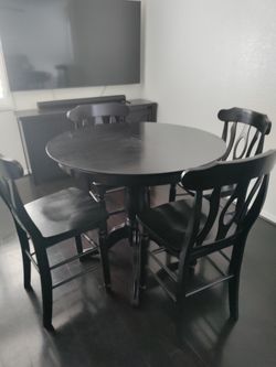 Dinning  Table