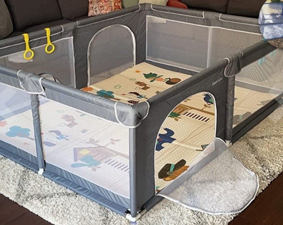 Large Playpen With Mat