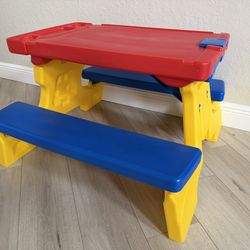 Today’s Kids Picnic Table And Easel Board