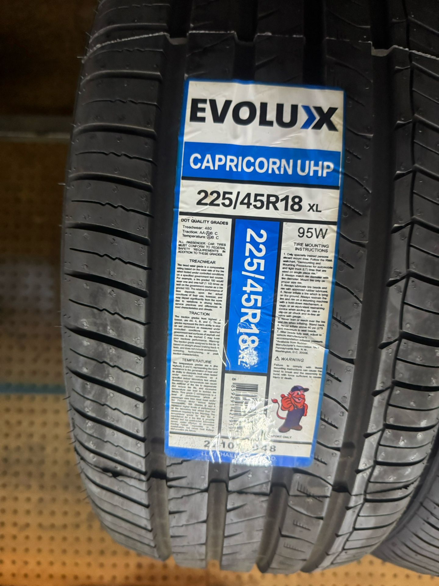 (4) 225/45R18 SET OF NEW TIRES EVOLUXX 50.000 MILES ! INSTALLED AND BALANCE!