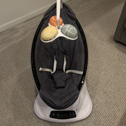 4moms Multifunctional Baby Swing 