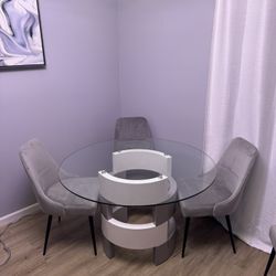 Dining Room Kitchen Table with 4 Chairs White and Gray Pretty Unique
