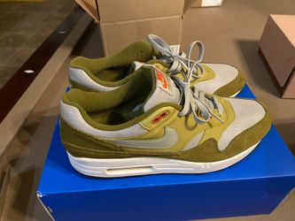 Airmax 1 Curry Pack Olive Size 13