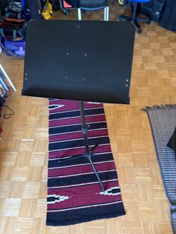 Music stand