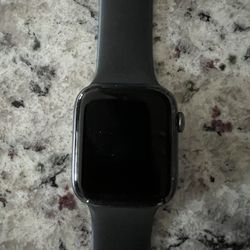Apple Watch Series 4 GPS - 44MM