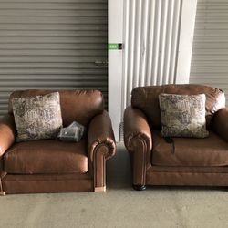 Leather Oversized Chairs