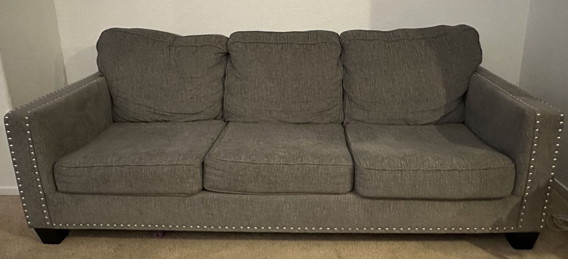 Ashley’s Gray Sofa Bed (Queen) 