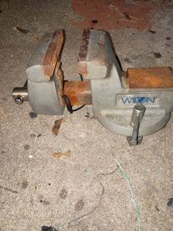 Milton table vice
