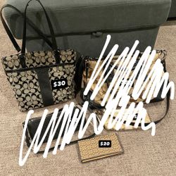 purses/bags