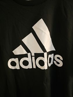 Adidas Tshirt 👕