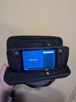 Steam deck 256GB (not OLED)
Bazzite OS installed