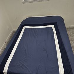 Queen Sized Memory Foam Bed