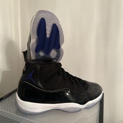 Jordan 11 Retro “Space Jam (2016)