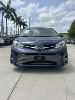 2018 Toyota Sienna