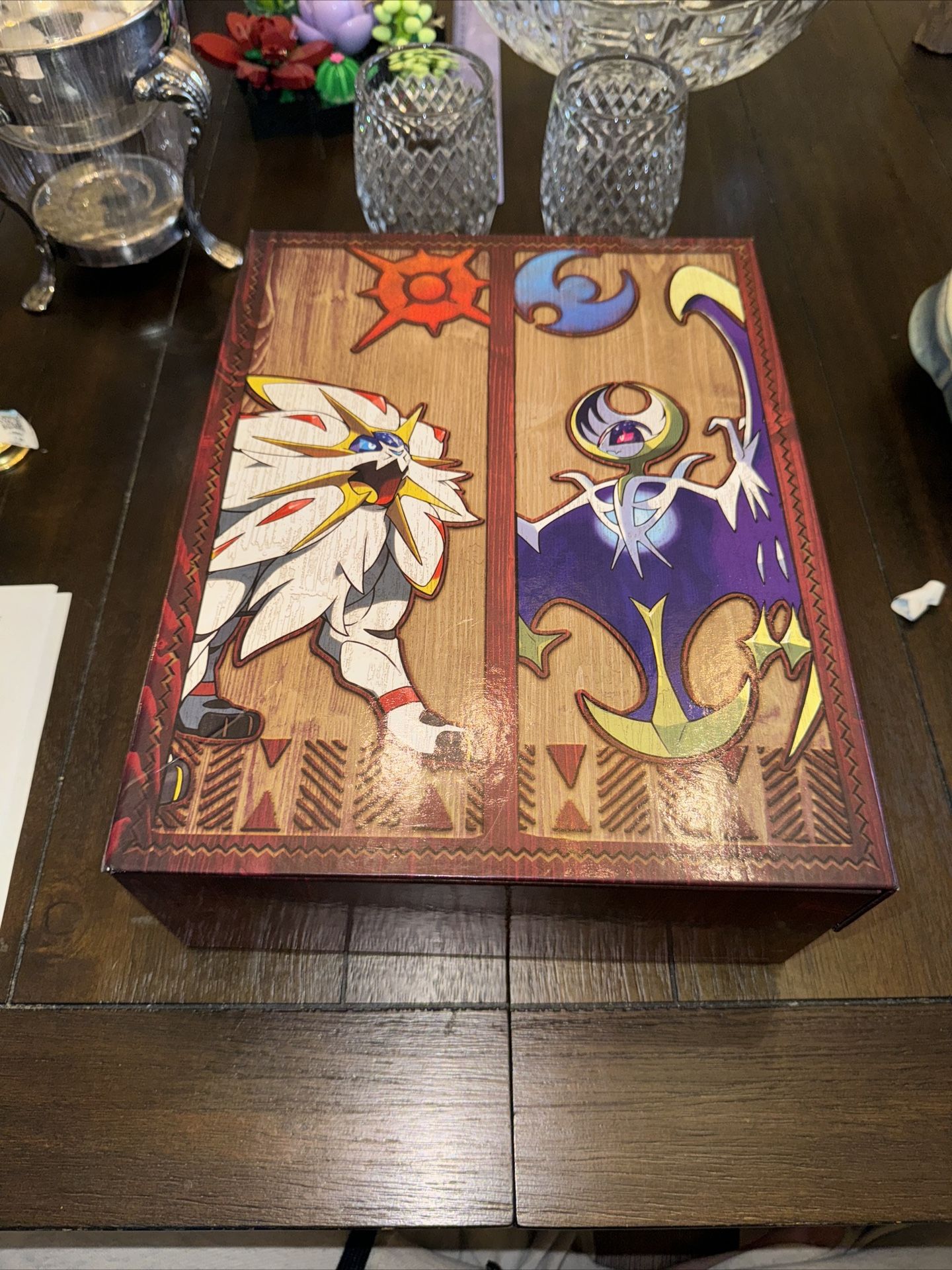 Pokemon Sun And Moon Official Collector's Guide Vault