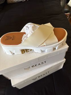 sandalias nuevas