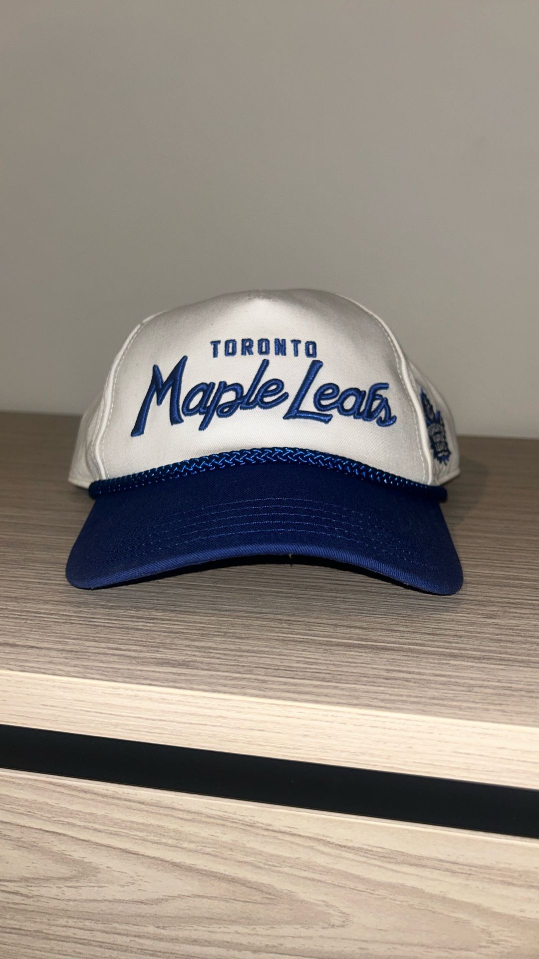 Toronto Maple Leafs Rope Hat